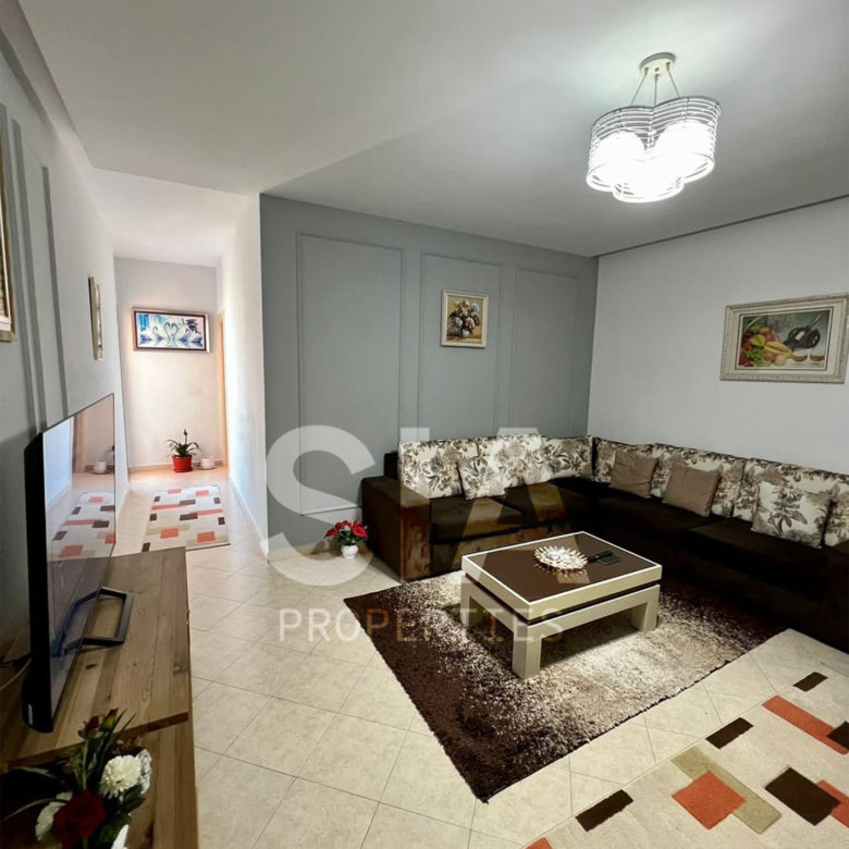 Apartament 2+1 për Shitje në Misto Mame