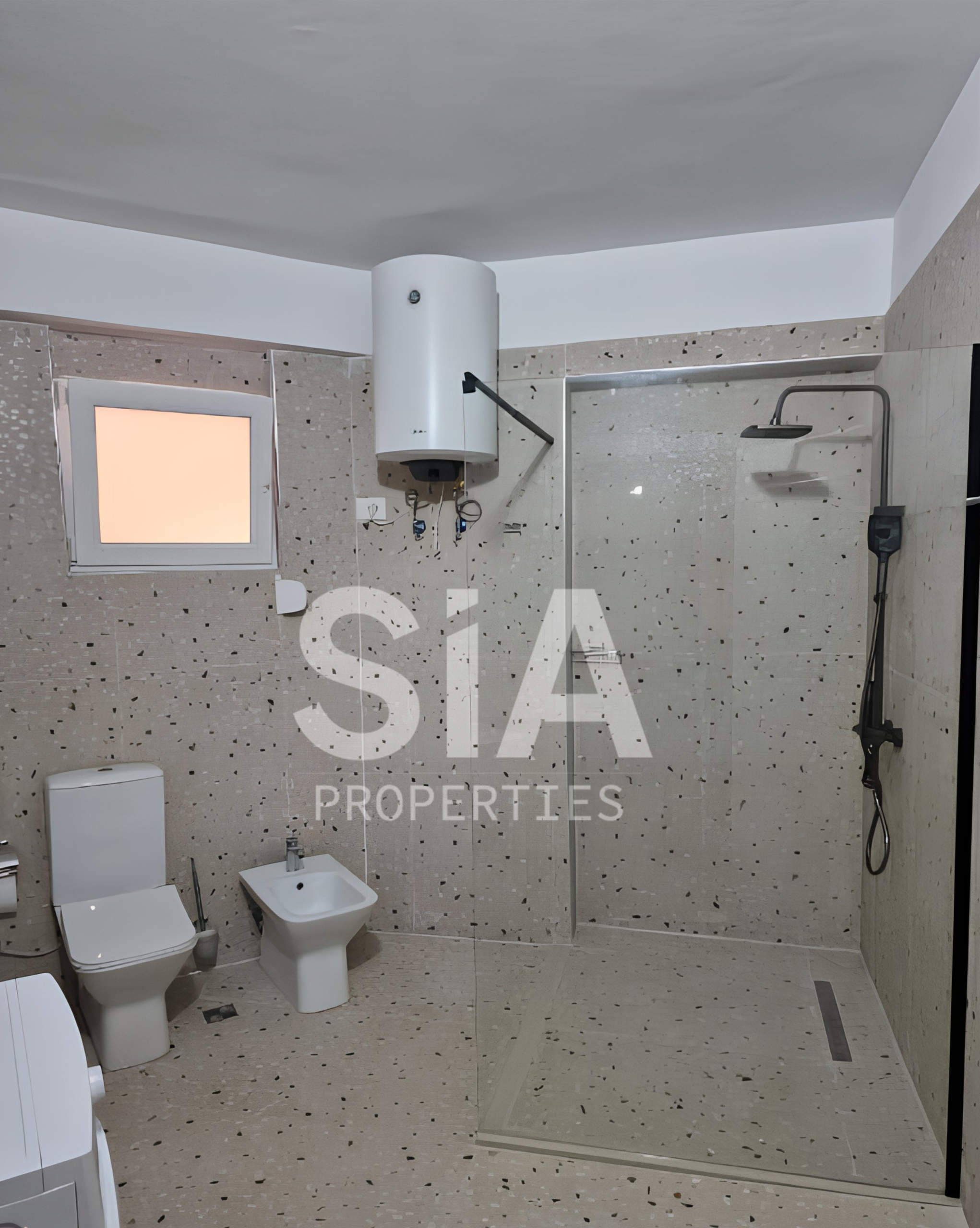 SIA Properties - Apartament me qira - Vaso Pasho