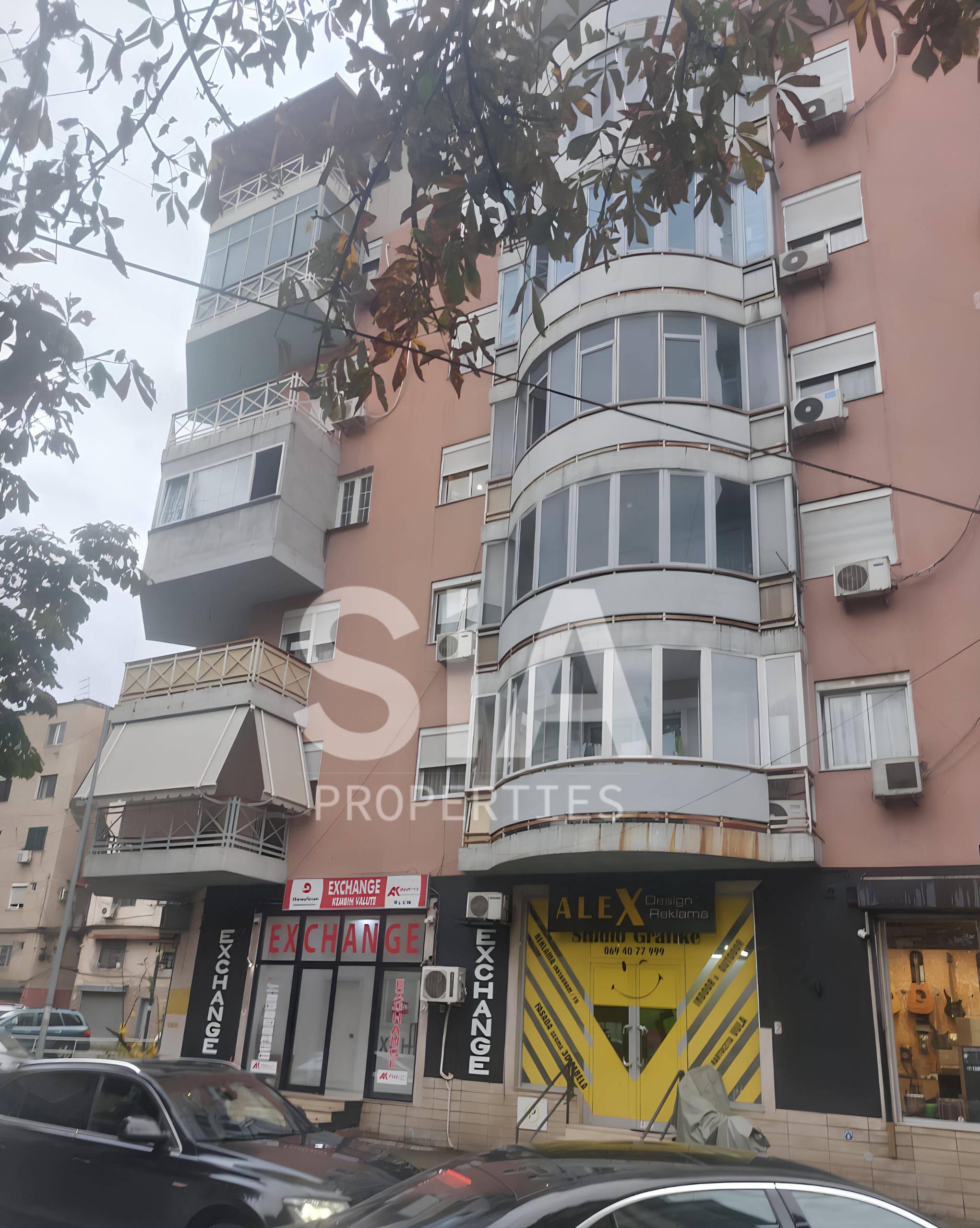 SIA Properties - Apartament me qira - Vaso Pasho